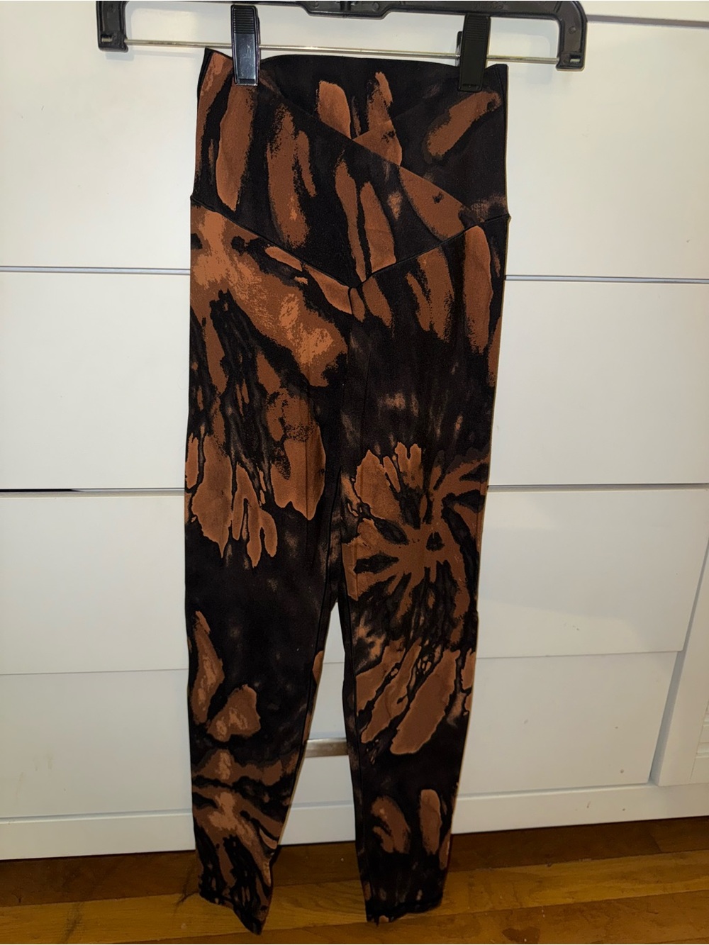 aerie Black & Brown Tie-Dye High-Rise Leggings